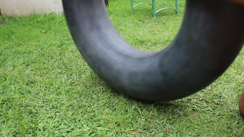Inflatable Lovers: 이너 유튜버