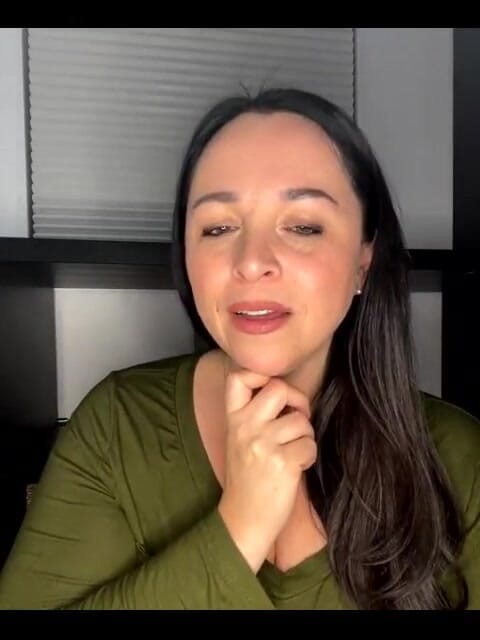 Amanda Thickk: Morena sexy