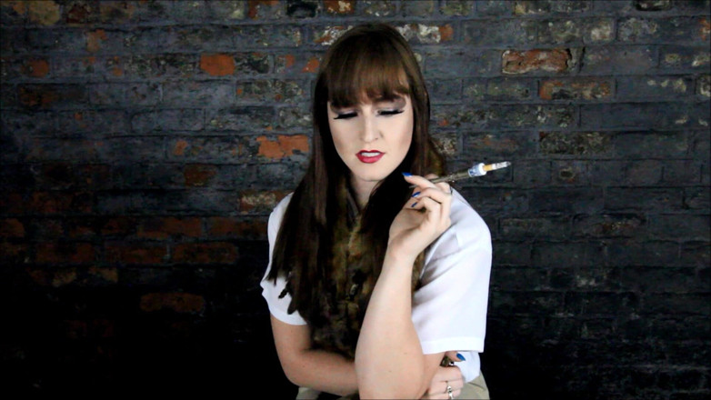 Vivienne l'Amour: Vivienne L'amour - Smoking Fettish