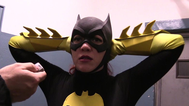 Evangelines Fetish: Batgirl Dimanipulasi