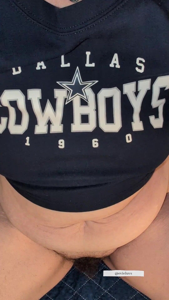 Elianna: 获胜者让我的阴户湿了