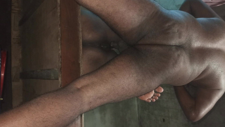Thirsty pussy girl: พ่อเลี้ยงวิดีโอคนที่ห้าของกูพอใจหลังจากเย็ดกับน้า