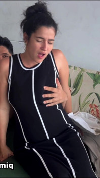 Náboženská sousedka mi chce dát svůj zadek ve jménu Božím