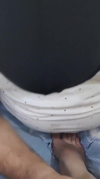 Mallu tía en sari mamada y semen en la boca - parte 2