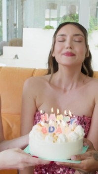 大規模な乱交!私のフリーデンが誕生日に招待してくれたの