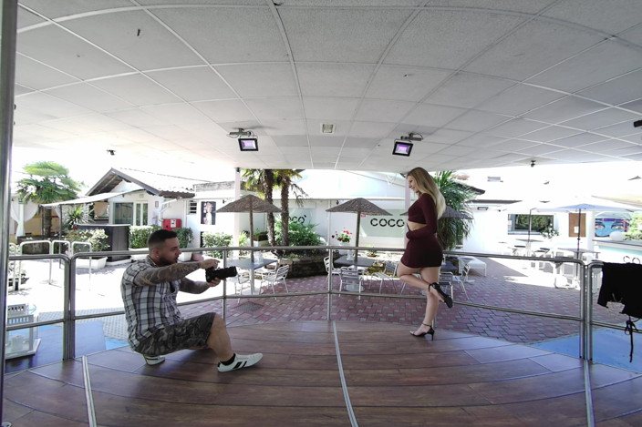 PurityVR: Kinky Photographer