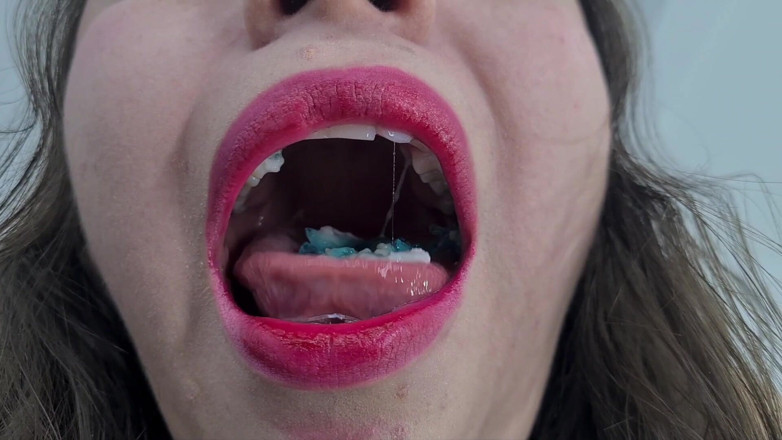 Alice H: Giantess Eats You