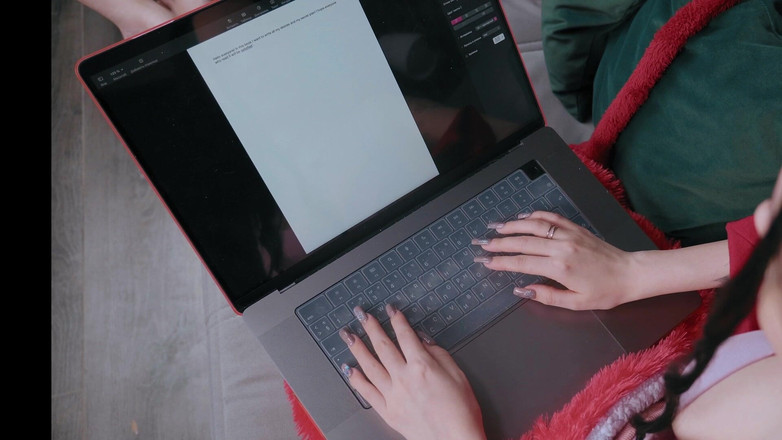 Eva Deva: 우리는 우리 자신의 가족, 의붓 아들을 시작하지 말아야합니까? 임신한 계모