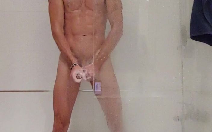Boy jerking off: Junge wichst
