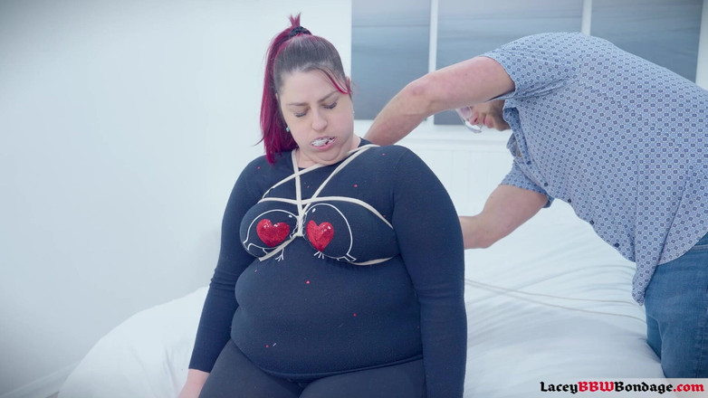 Lacey BBW Bondage: Malam mesra Lacey di: perbudakan dan kenikmatan