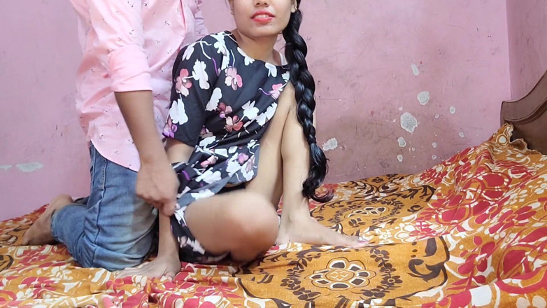 Your kavita bhabhi: Chica india tuvo sexo fuera de la casa, voz hindi