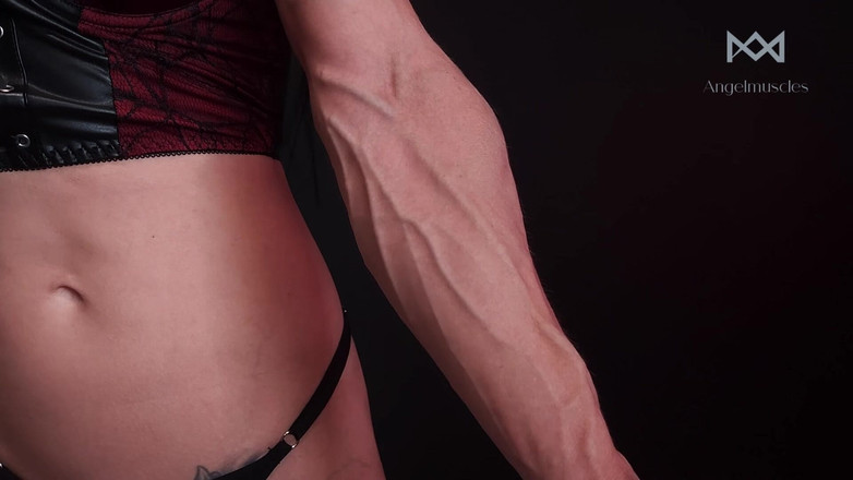 Angelmuscles: Dominatrix Control Venele, tocuri, și numărătoarea inversă finală