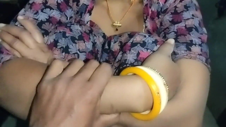 Seema060316: Video rekaman seks gadis hot india pertama kali dientot habis-habisan...