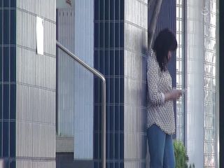 MBM3988: M607G08 Une femme mature d’une lycéenne prestigieuse de Fukuoka apparaît...