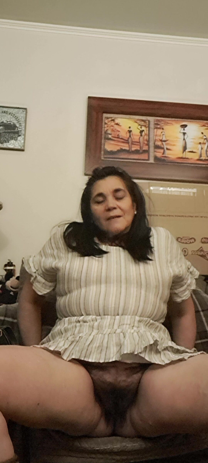 Mommy big hairy pussy: Milf stiefmoeder rollenspel.