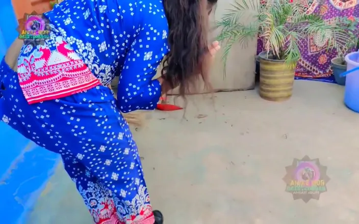 Muskan Rani: Indian Bhabhi's Ass Sex