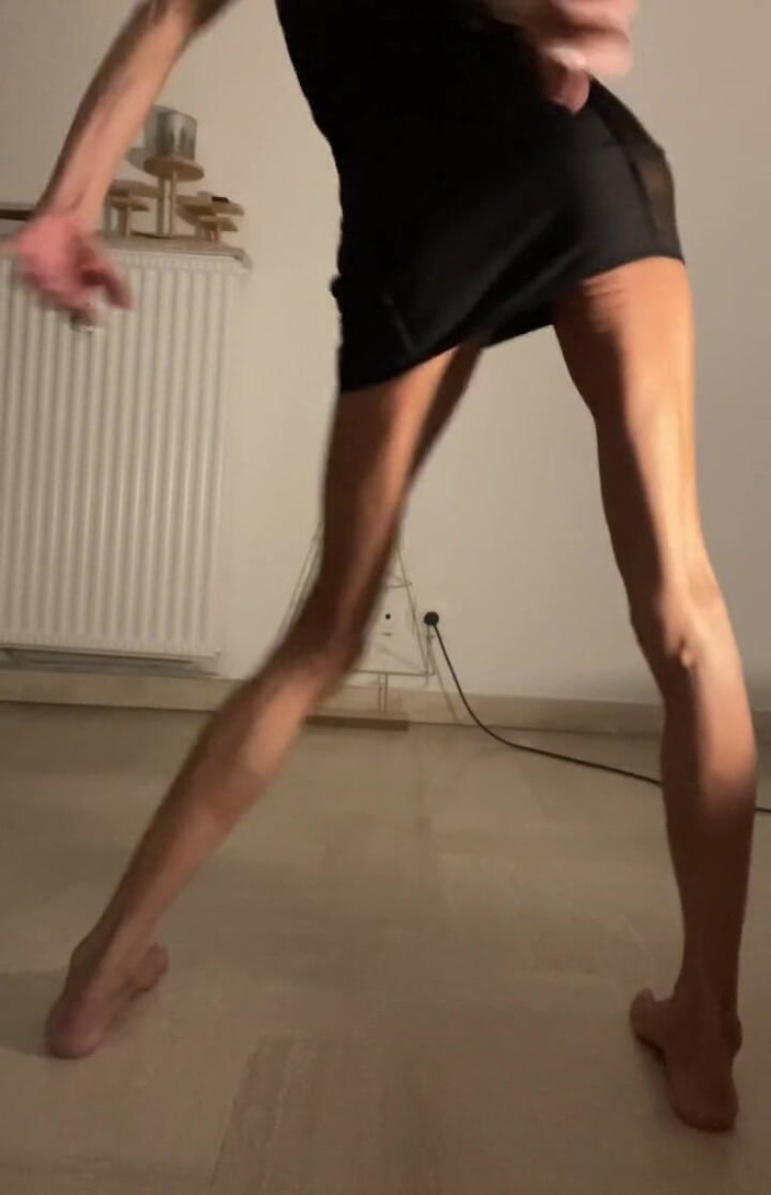 Chris06d22: Dance