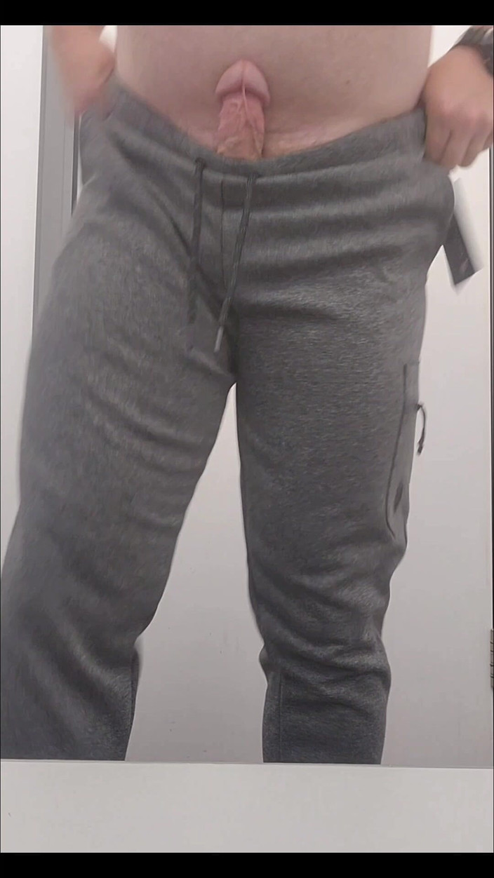 Djk31314: Примерка одежды с приятным окончанием.