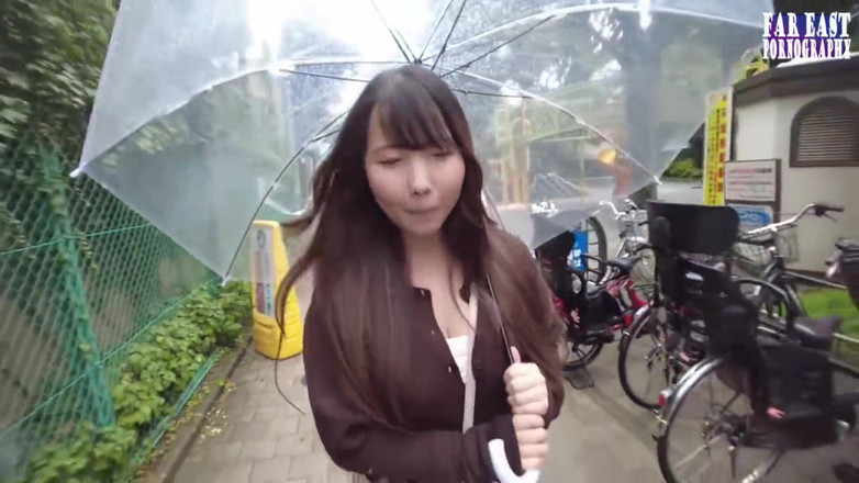 Far East pornography: City-bold G Cup menggoda pria dengan tubuh aduhai dan mengekspos...