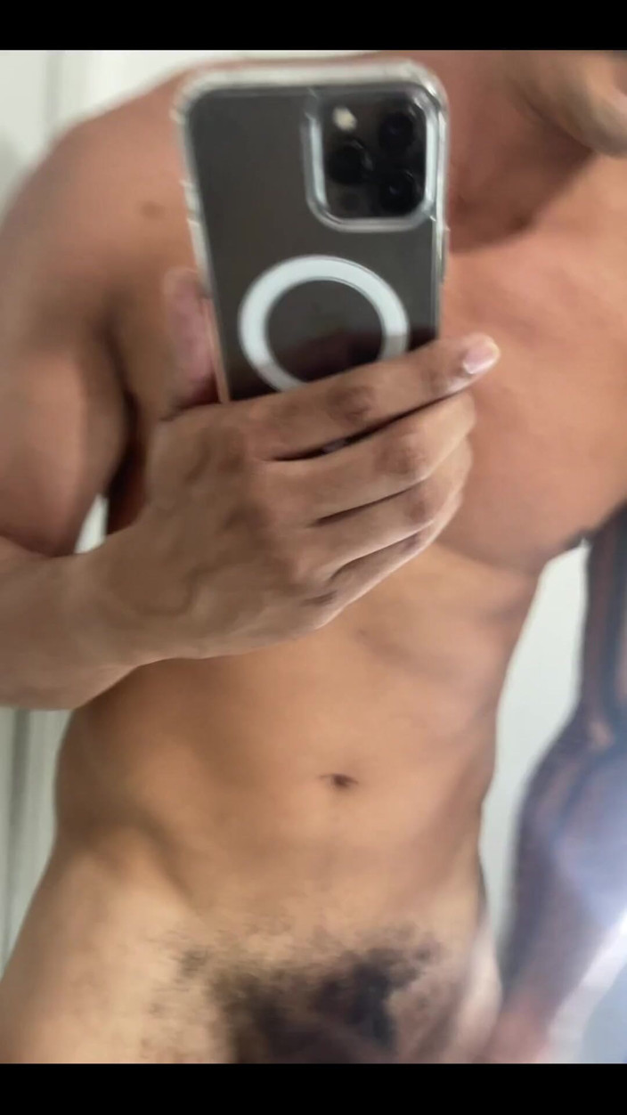Pedro Surf: Covering the Mirror!