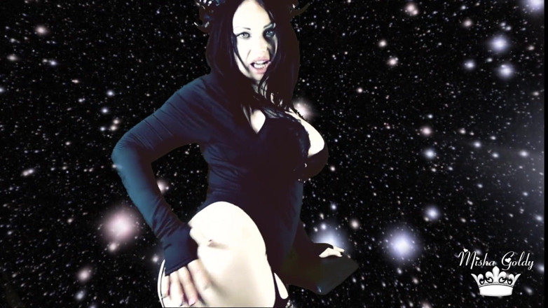 Goddess Misha Goldy: Demon, który żyje w twoim umyśle