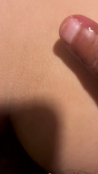 Smal asiatisk skönhet anal sodomi lektion och hennes röv pruttar min sperma.