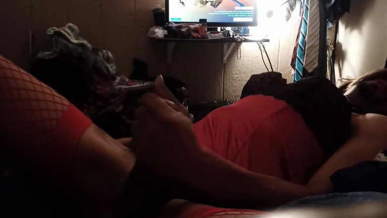 Wicked studios: Crossdresser em Lingerie Vermelha