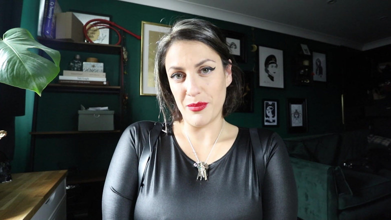 Countess diamond: Dominatrixen bredvid