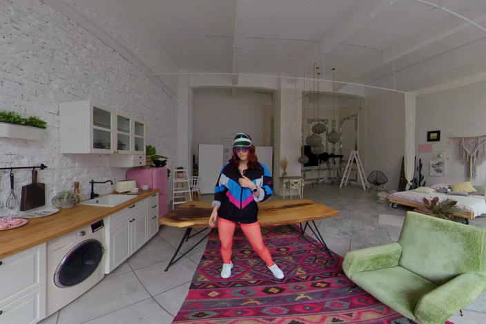 StasyQVR: Sporty Stripping