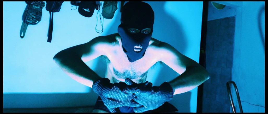 Stink HairyMale: Clip vidéo Secret Maskarado