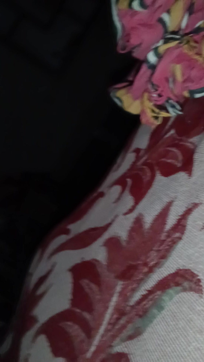 Lovebitegirl44: Vandaag had ik veel seks en hij liet zijn sperma...