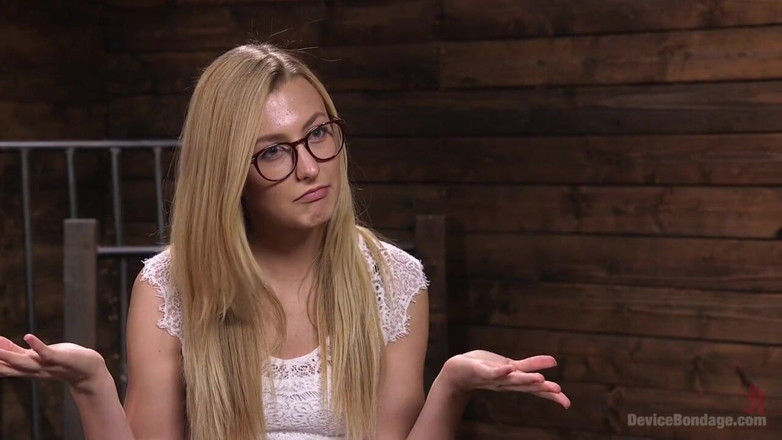 Kink: Naked and Afraid