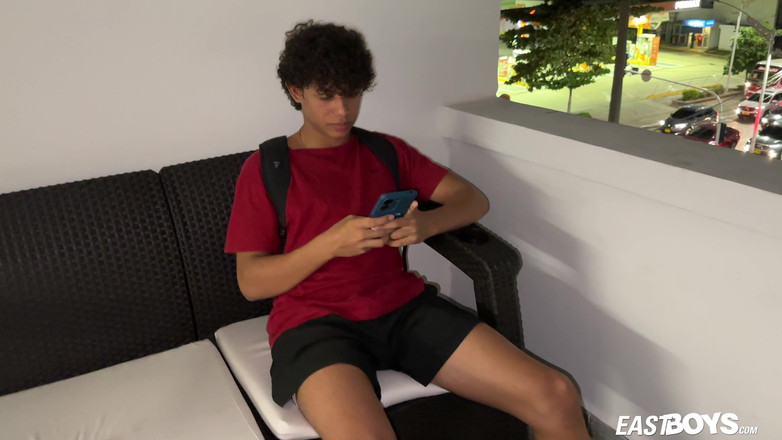 East Boys studio: Exclusive Casting - Estyff Love