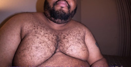 Blkhole420: Tying out the selfie grip for different angles.