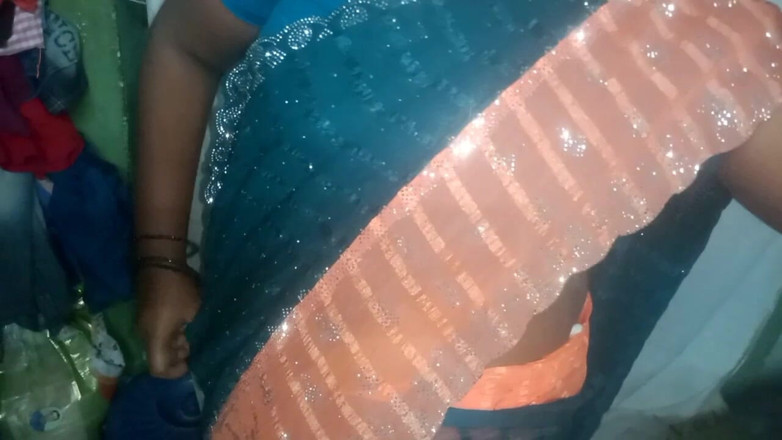 Priyanka314: Big Ass Indian Sexy Housewife Fuck