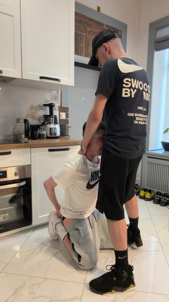 1JackDaniel: Sesso in cucina