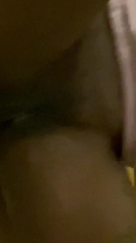 Awek transeksual mengongkek pepek adik tirinya kemudian creampie pantatnya