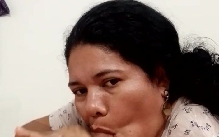Valkyrieandluigy: Esposa chupando garganta profunda, submissa linda namorada