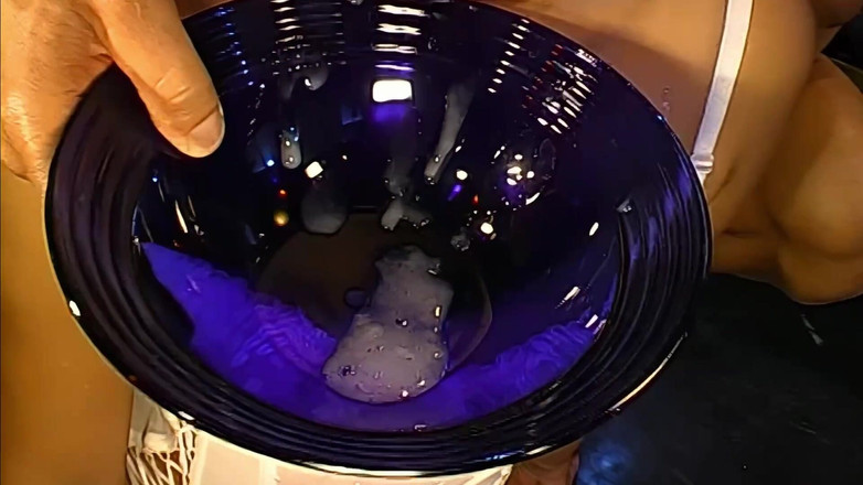 GGG John Thompson OLD STYLE: Сперма В Маске И Камшот На Лицо Leila, И Жесткий Долбеж Киски