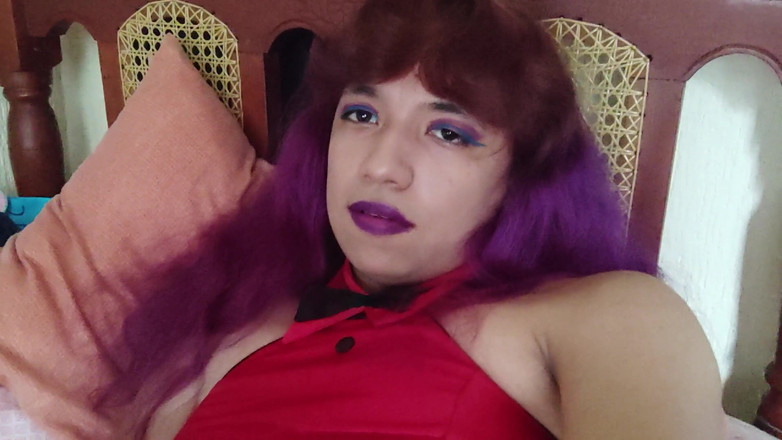 My hottest videos: Chica trans con enorme polla se masturba delante de ti