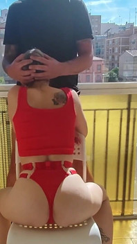 Sesso sulla terrazza negli occhi dei nostri vicini!