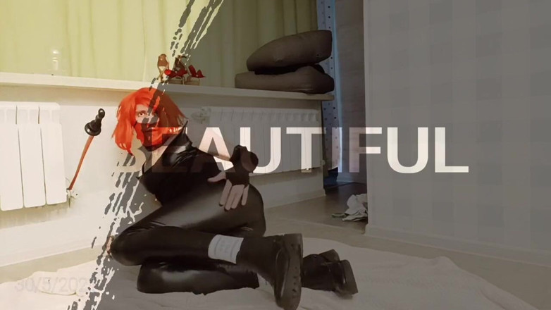 Boy in a skirt: Aku cuma sekadar ruang