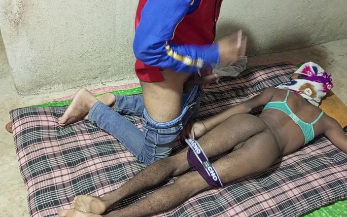 Indian Hijraji: India Viilage follando - travesti y camioneros follando en la habitación...