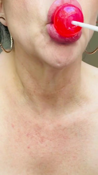 Sucking on a Lollipop! Yfm Likes Sweet Things in Her Mouth