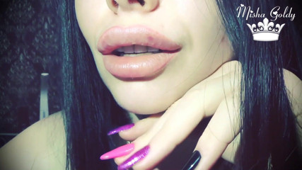 Goddess Misha Goldy: J'ai fait mes lèvres encore plus grosses ! Des lèvres plus...