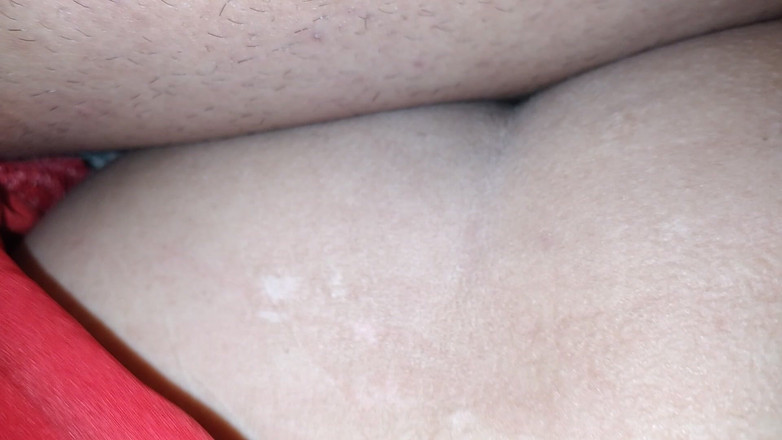 RealLoveX1: Jika aku memakannya dengan benar, aku akan memberimu pantatku!