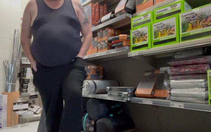 Ginger daddy: Ginger Daddy rozbiera się nago w pracy i spermie