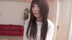 JAPAN IN LOVE: Chlupatá asijská kundička scéna-1_slim asijská brunetka si užívá velkého ptáka