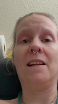Jävla min behövande fitta med inget annat än liten penna