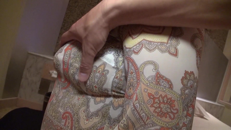 Apolix-JP: Michiko berusia 55 tahun yang kutemui di situs kencan